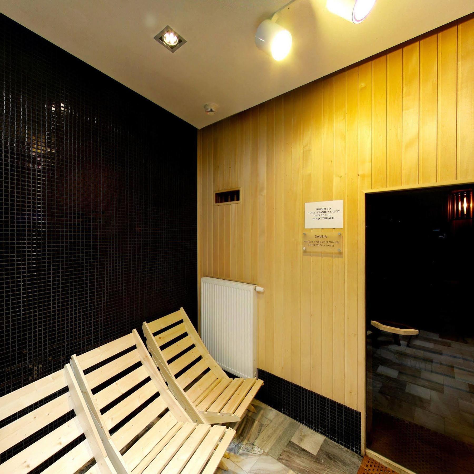Atlantic Aparthotel Krakau Buitenkant foto